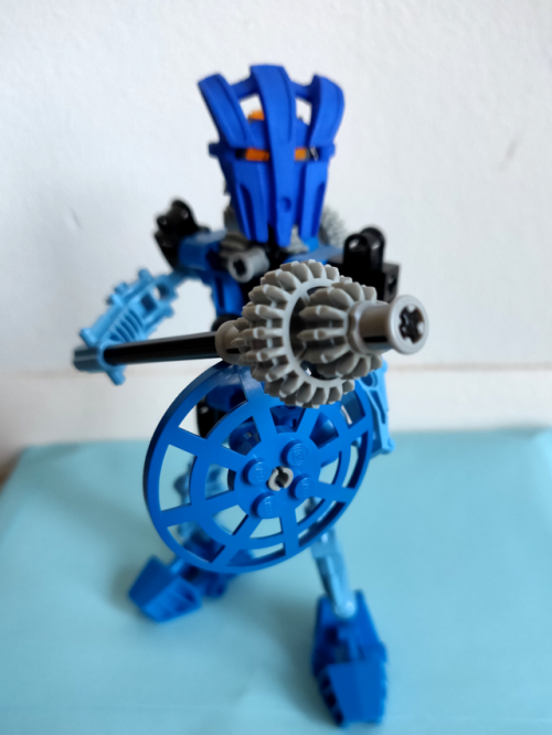 mocsbyalex: mocsbyalex: Helryx, the First Toa Probably the only thing I’m gonna be posting for