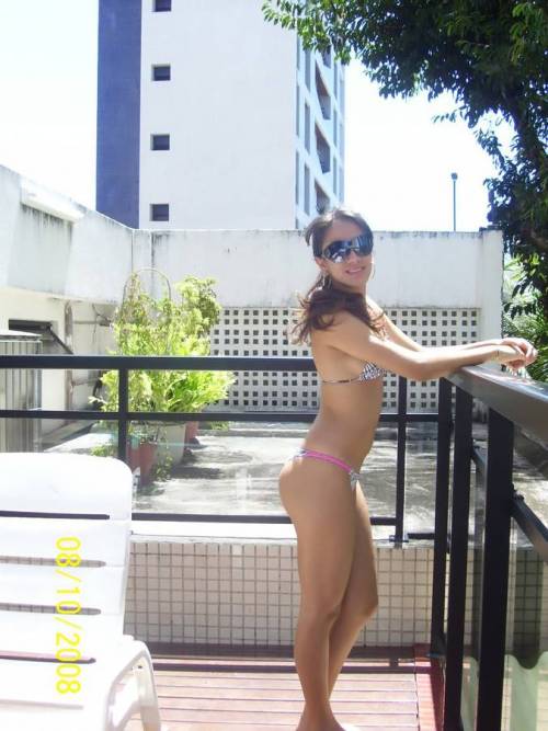 boricuasdesnudas:  Bellakona! adult photos