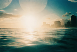 grett:  untitled by luana magalhães. on Flickr.