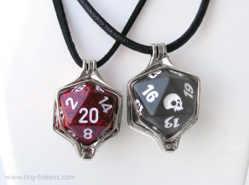 Some more pictures of my new design for a d20 dice pendant. The first version of this pendant was de