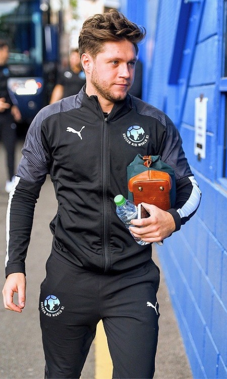 mustbeseeingblind: Niall at Soccer Aid World XI - 2016 → 2019