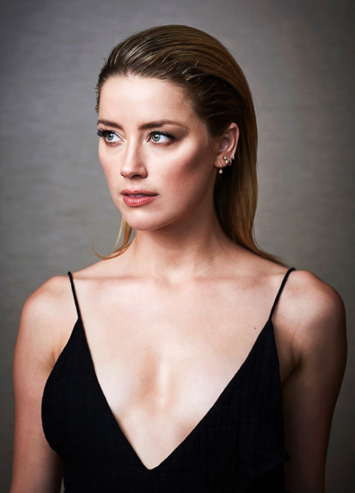 Amber Heard poses for the 2018 Maui Film Festival Portrait Session by Philip Faraone at Four Seasons