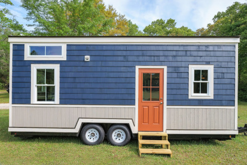 tinyhousecollectiv - Indigo tiny house from Driftwood Homes