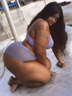 mrprkr85:  she2damnthick:  Thick Sexy BBW  Sexy 