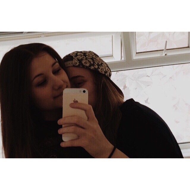 anotherlesbianandwhat:  cr4zy-y0uth:  anotherlesbianandwhat:  You’re a glimpse