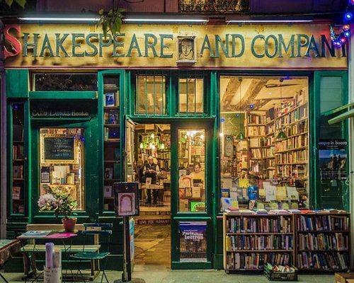 honeyssweets:  💛📚