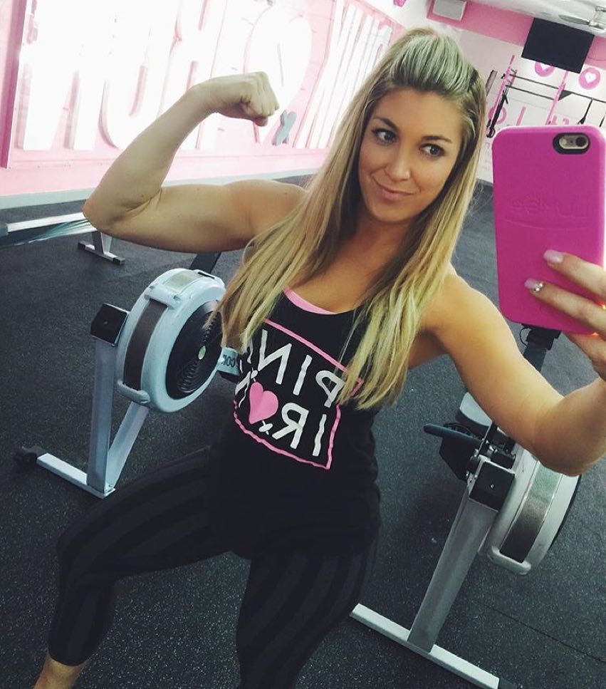 #wcw is my beautiful strong inspiring personal trainer @hollyinhollywood 😍 she