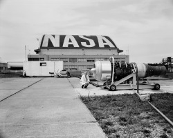 humanoidhistory:  Jet engine on apron stand,