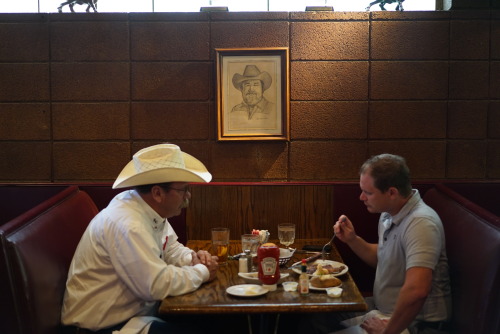 #foodtripping road trip memories: Cattleman’s Steakhouse in Plains, OklahomaFor a place that sends a