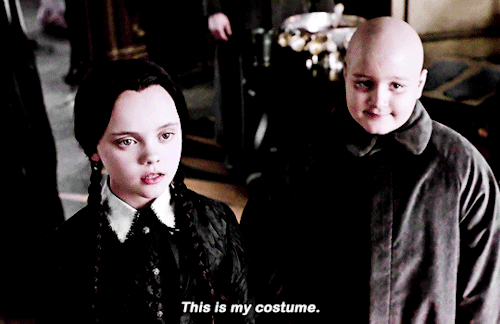 paul-feig: What are you, darling? Where’s your costume? The Addams Family (1991) dir. Barry So