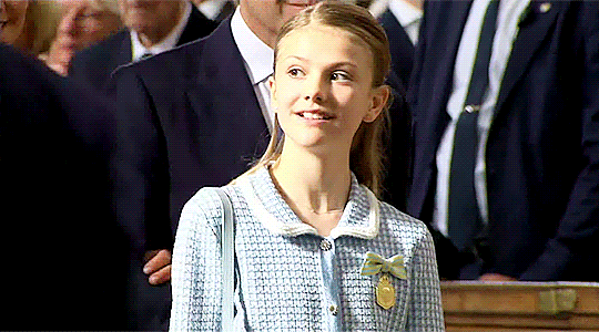 9dace4d7dcb30e7947a51771a4cecf7808cae3cb.gifv