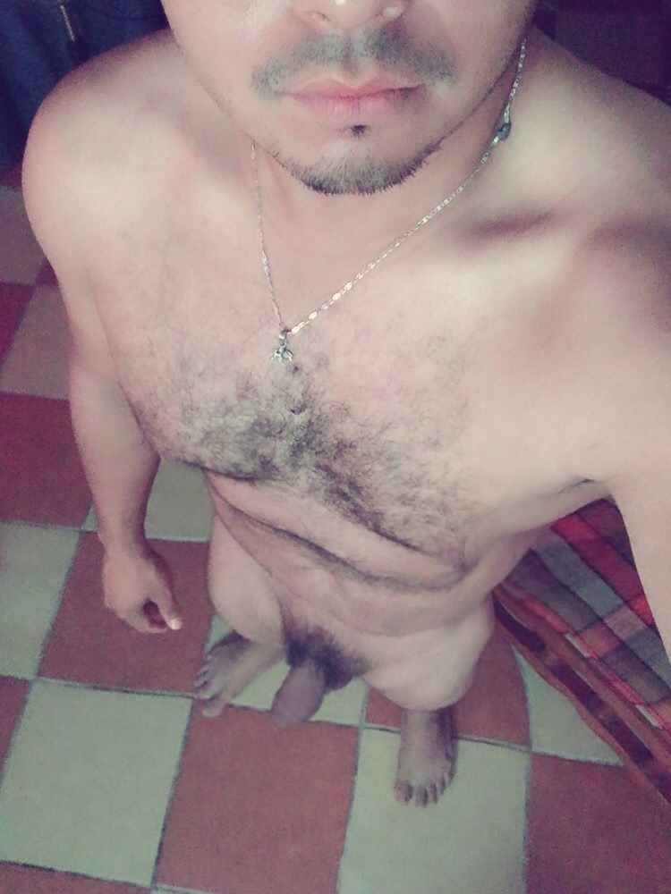 betosbackalley:  Thanks GW for the hot photos!Please send pics to:Por favor manda