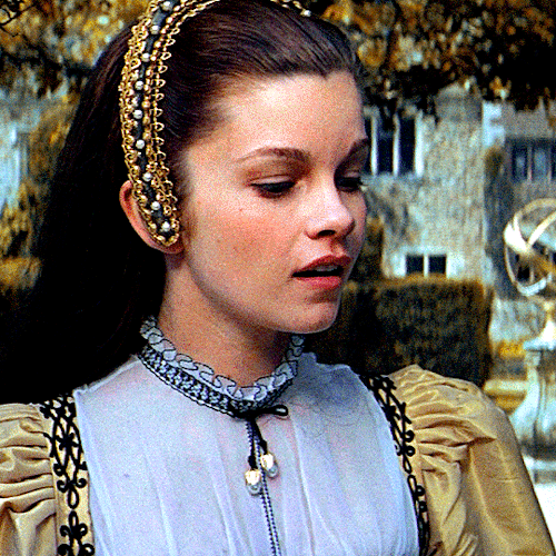 Genevive Bujold As Anne Boleyn Anne Of The Thousand Days (1969)