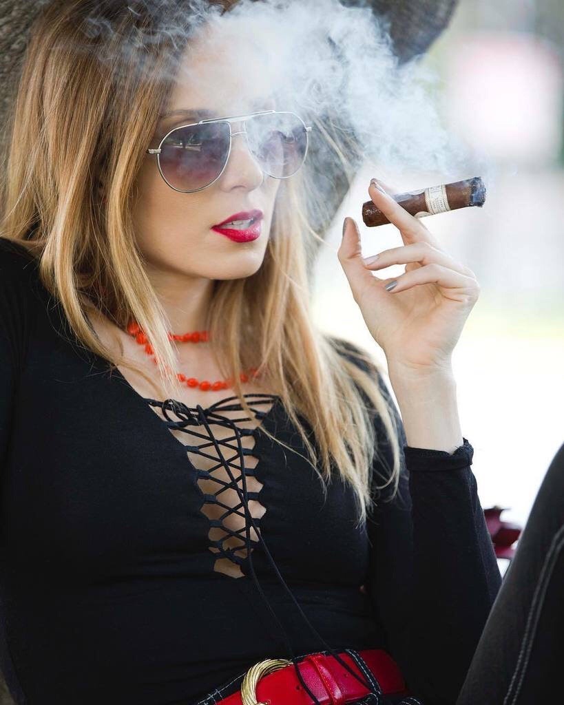 cigarcapnolagnia: OMG Yessss😍 
