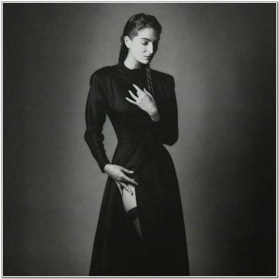 bearded-architect:  Untitled | Jeanloup Sieff 