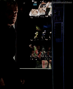 justjensenanddean:    Dean Winchester and Crowley | 9x16 Blade Runners