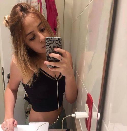 http://streetgrl.tumblr.com/post/155094190357