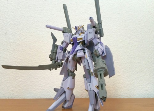 yonathins-shelf:  HGUC 1/144   Z³  (called: Zeta Gundam Cubed)  This is a kitbash of 3 different Zeta-type gunpla - Lightning Zeta Gundam, ZII, and ZZ Gundam. After I put everything together I took like a 5 month hiatus and shelved it. Two weeks ago,