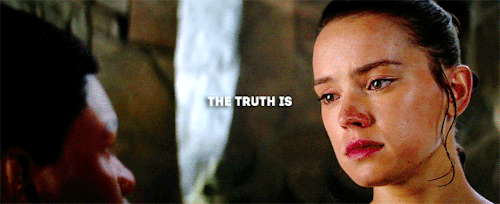 reys–speeder:#ahskfhf tlj is so ugly compared to tfa #with colors and everything