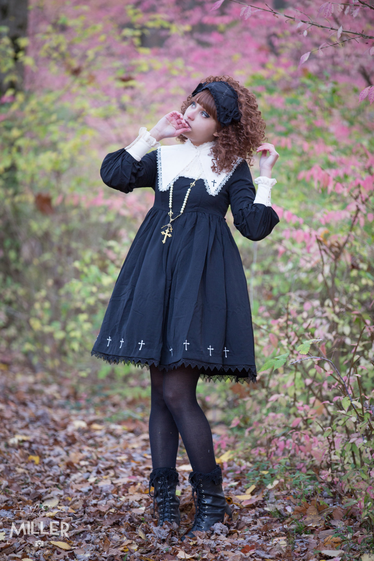 producestand:  aristocratphoto:Models: Grace, skyrawrz, producestand Thanks to aristocratphoto