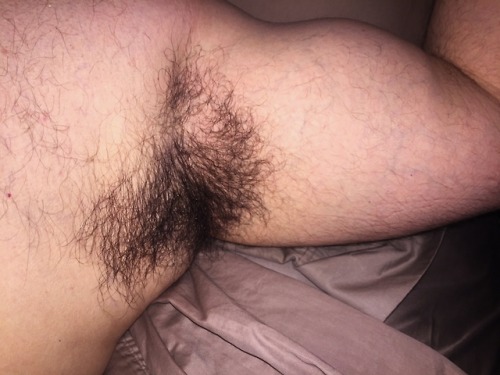 spaceboyjd: I love coming home from work and the gym and just laying on the bed while my pits are se