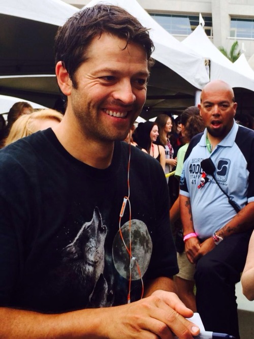 onamelancholyhill:  bettydays:  Let’s just all take a minute to appreciate the kindness of our overlord. Also, his shirt.  He is awesome. Period. 