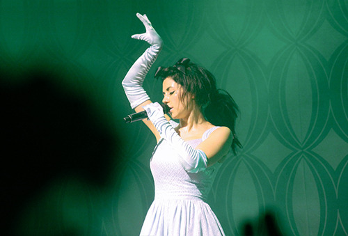 skyandmarina:  fymarinaandthediamonds: Lonely Hearts Club at The Granada Theater