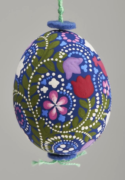 Èva Witz, Hand-painted Easter Eggs, 1979-2003. Hungary. Via Museum of Applied Arts, Budapest