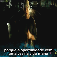 Hoje o sofrimento virou poesia