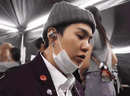What's Fluffier Than Pouty Yoongi With A Beanie? (cr. Dwellingsouls)