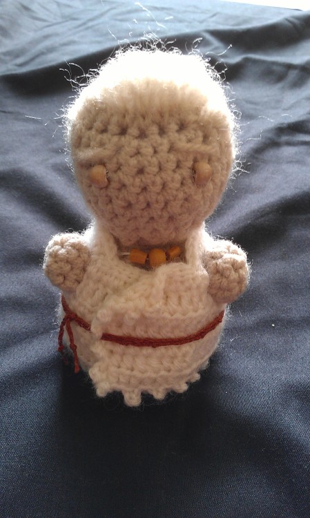 maker-fortunate:Another Mini RotE doll, this time Mini White Prophet/Mountain Fool for a friend in P