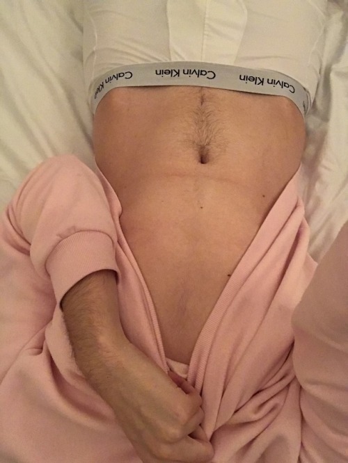 celesthreal: Pink and white
