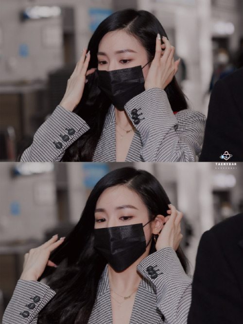 [200128] Tiffany at Incheon International Airport by TaeNyBar