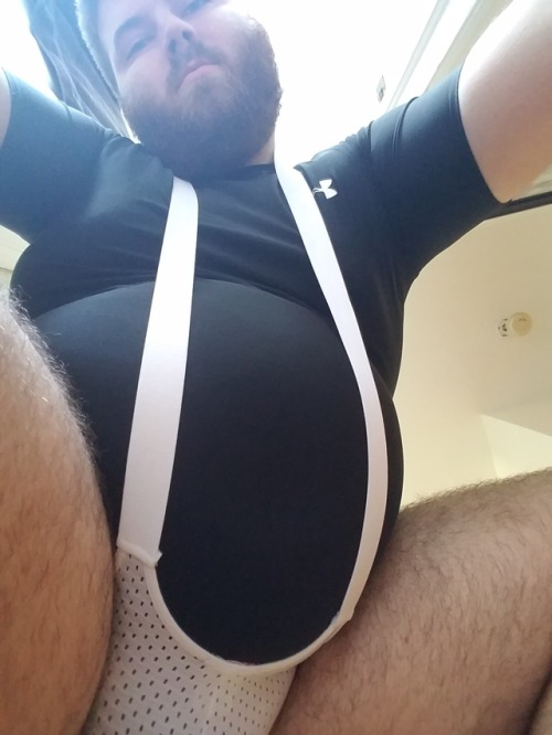 manly-in-training:    ⚪⚫  Skin  Tight porn pictures