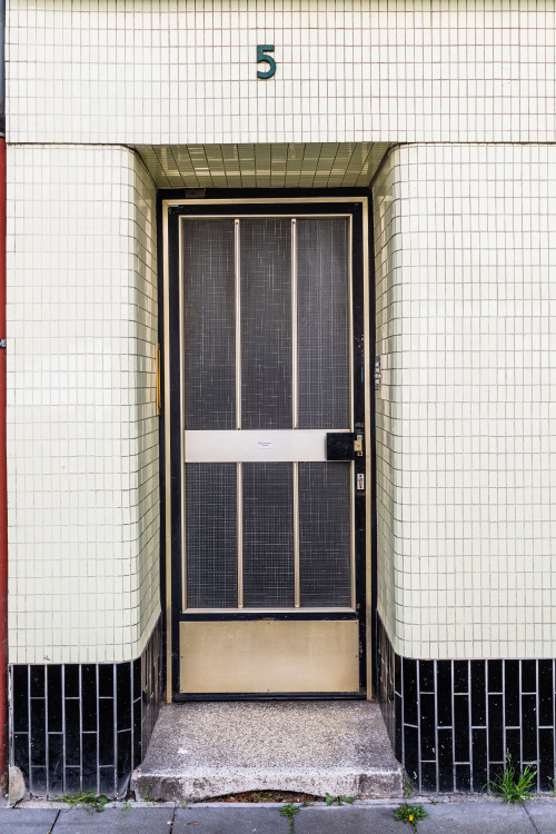 steinbergerstraße // köln nippesa very well preserved post-war modern shop front in a house from the