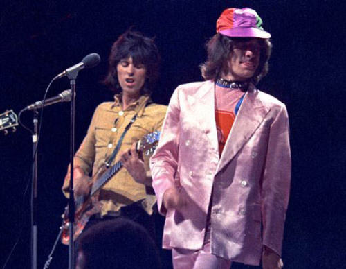 soundsof71:Keith Richards and Mick Jagger performing “Brown Sugar”, Top of the Pops, aired 15 April 