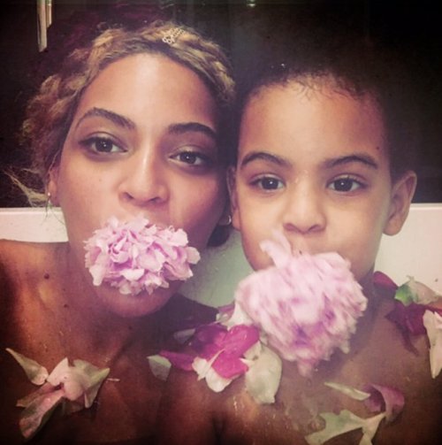 beycreative: Bey x Blue