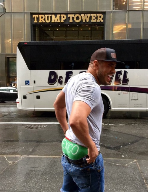 revmarkanthonytorres:  papibeat:  Hell yeah!! #fuckthatputo  That’s Right  Mijo #FuckThatPUTBesosRev,Mark-Anthony