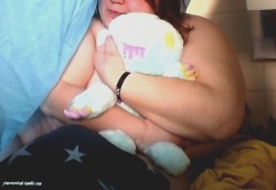 yoursecretsub:  Sometimes all it takes to relax is some silliness.  So to alleviate last weeks stress I took some time this morning to jut spend some me time, in the nude, in a “fort”, with my gloomy bear.  Between this and all of the sewing I have