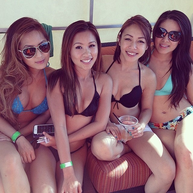 finestasianbabes:  More Asian hotties at our facebook page www.facebook.com/fivestarasian