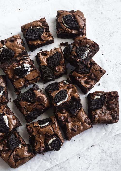 Fudgy Oreo Brownies