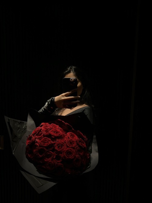 @baezilllaa / @fromtimeari