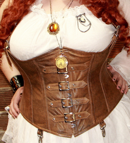do-the-spoop:  There was more! I fucking love vintageortacky 