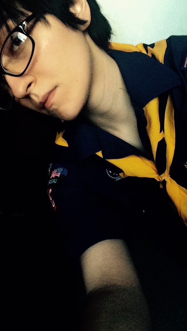 toodense:i was never actually a scout im a poser. girl scouts sounded better anyway