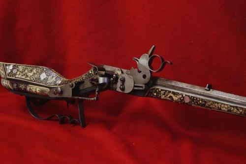 Wheel-lock tschinke rifle originating from Silesia, 17th century.From Henry Krank Firearms