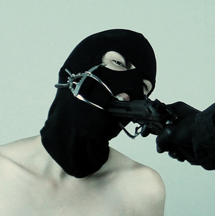 insideflesh:  ( http://insideflesh.tumblr.com/post/14184785719/execution ) 