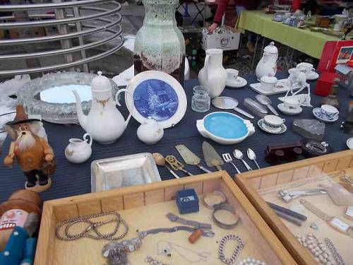 Antiques (porcelain &amp; other) - old stuff that was available on antiques market in Dec. 2021 - Wr