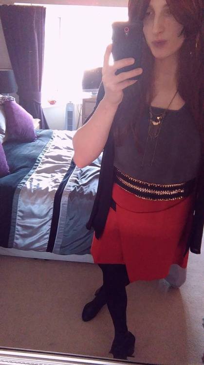 nikkidoesclothes: New skirt/top!Seriously think this is my new favorite outfit, just so gorgeous!