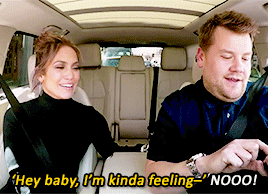 papertownsy:  James Corden takes JLo’s phone and sends a text to Leonardo DiCaprio x 