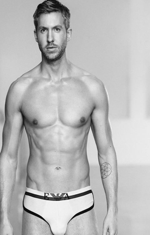 celebritymeat:  Calvin Harris.